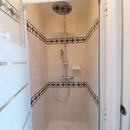 Le Clos Marin * קאמייר